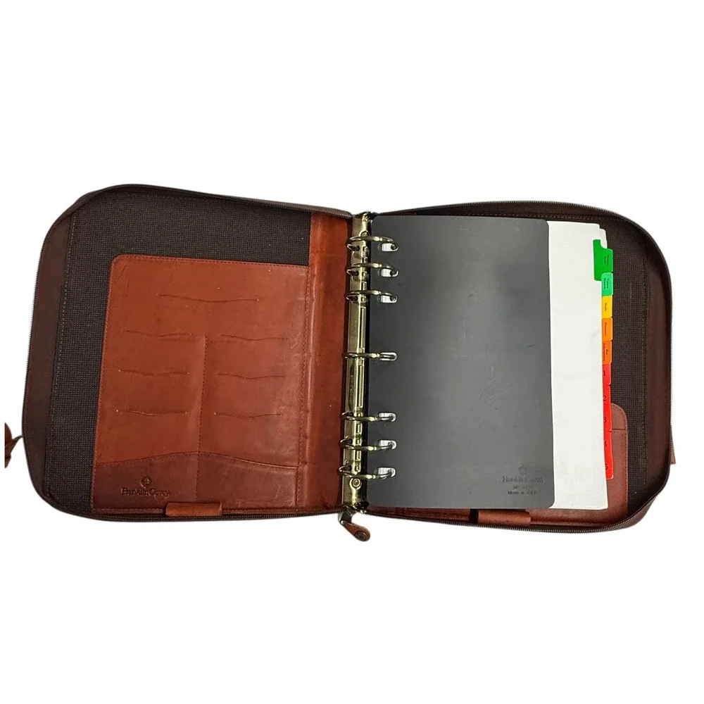Franklin Covey Leather Zip Around Business Portfolio Planner Organizer‎ Brown